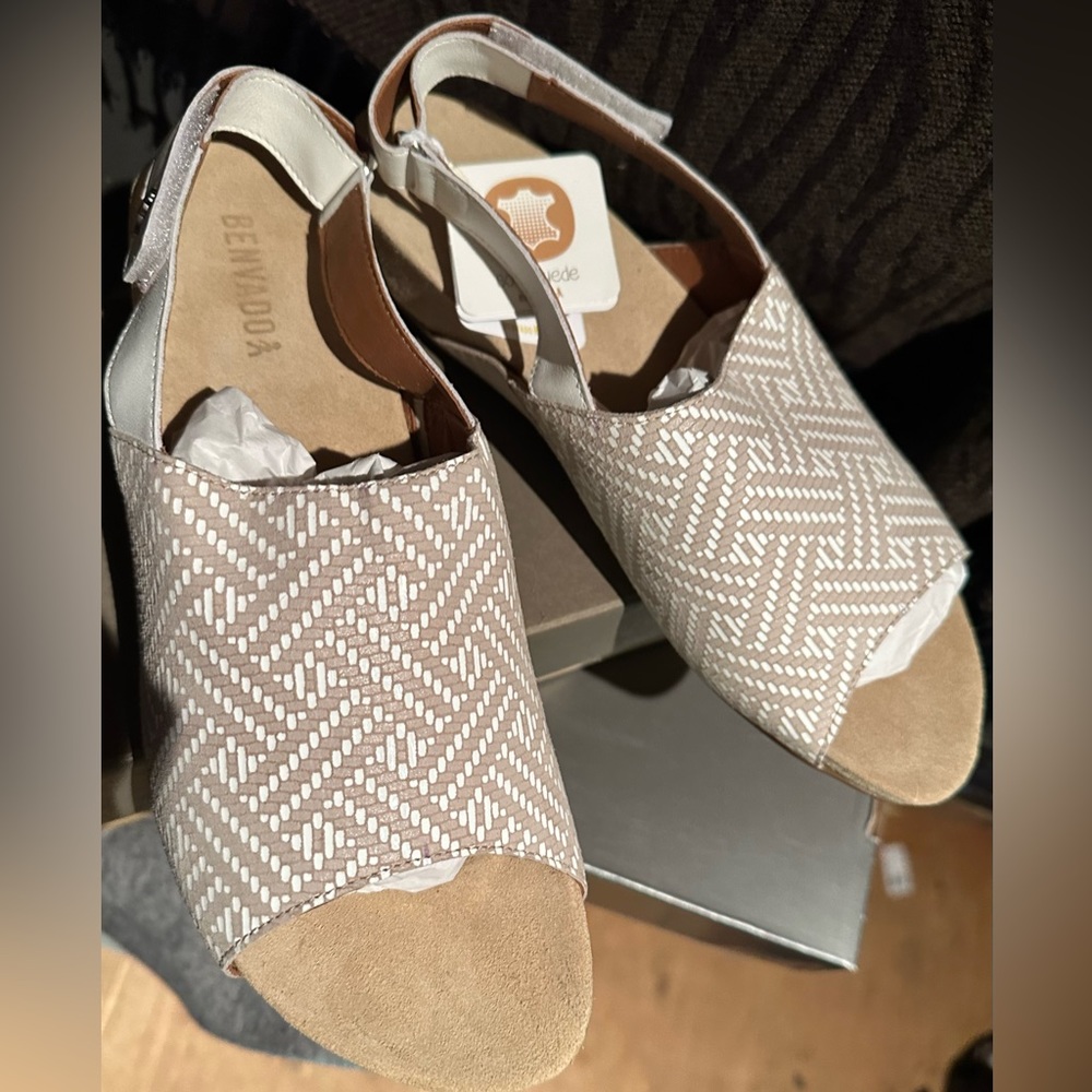 BenVado Goat Suede Capra Print Sandals